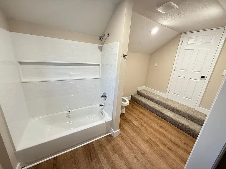 325 W Tyndal St — Photo 27