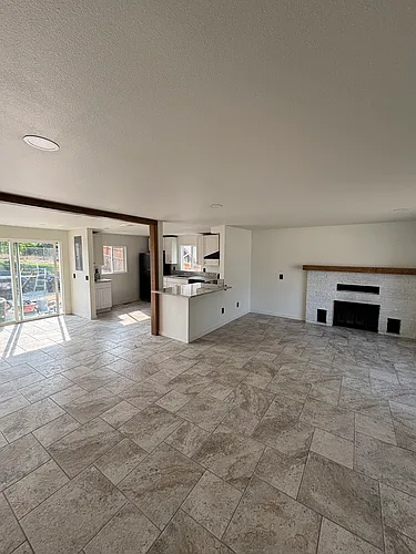 612 E Okanogan Ave #A Photo 1 612 E Okanogan Ave #A Photo 1