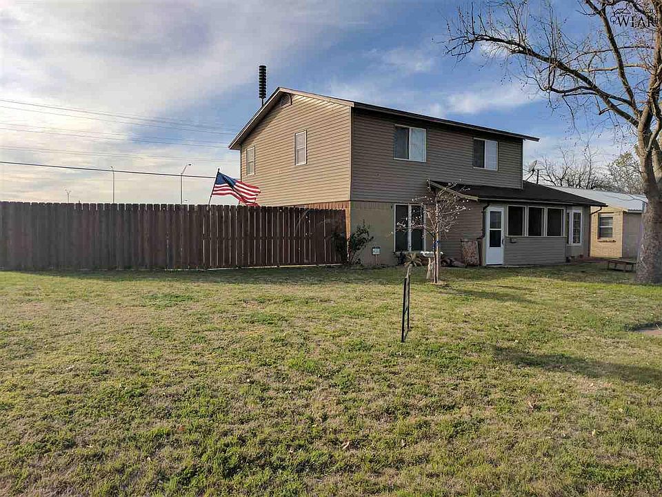1st image of 4920 Bonny Dr