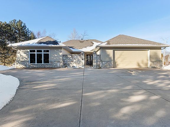 2nd image of 818 S Ridgeway Dr