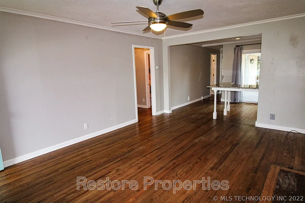 3 bed, 1350 sqft, $1,675 — Photo 2