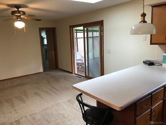 4th image of 2653 Greene Hills Dr