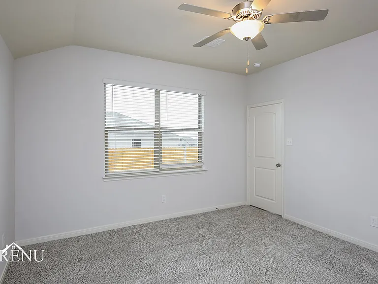 180 Ridgeland Oak Dr — Photo 26