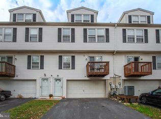 8 Saude Ave, Essington, PA 19029
