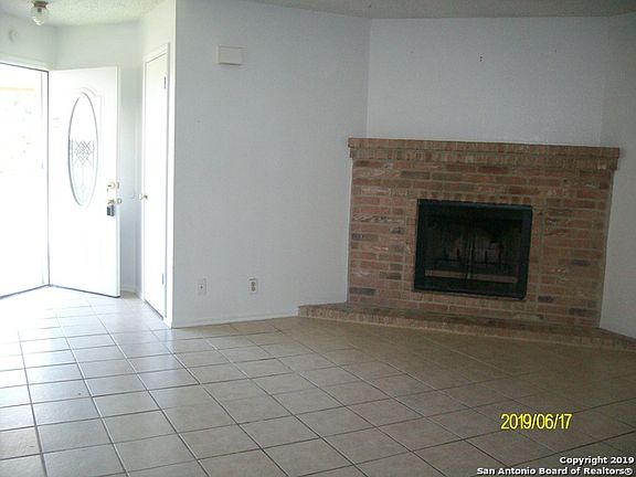 4th image of 8451 Cranberry Hl #2