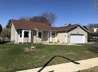 544 Shenandoah Trl, Elgin, IL 60123