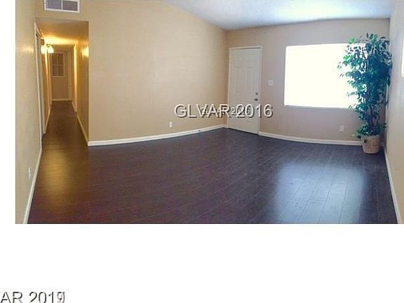 3rd image of 117 N Minnesota St