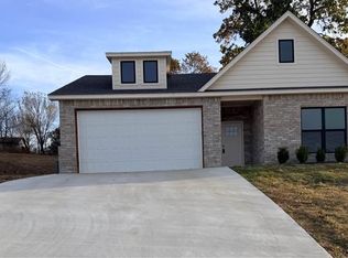 856 E Harlan Dr, Tahlequah, OK 74464