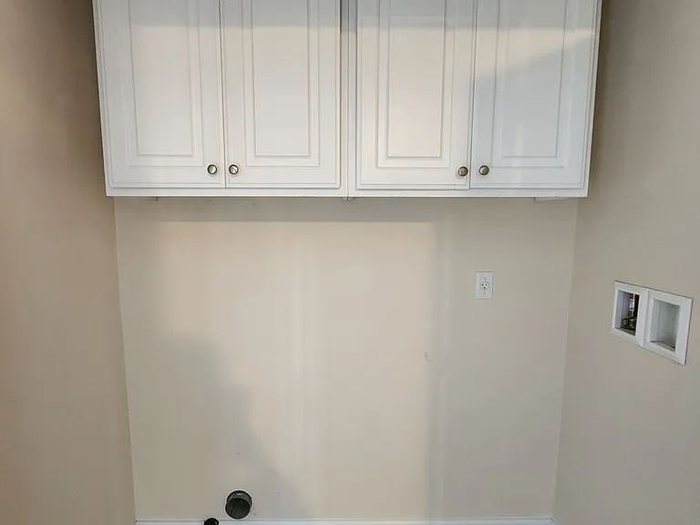 52 Iris St — Photo 8