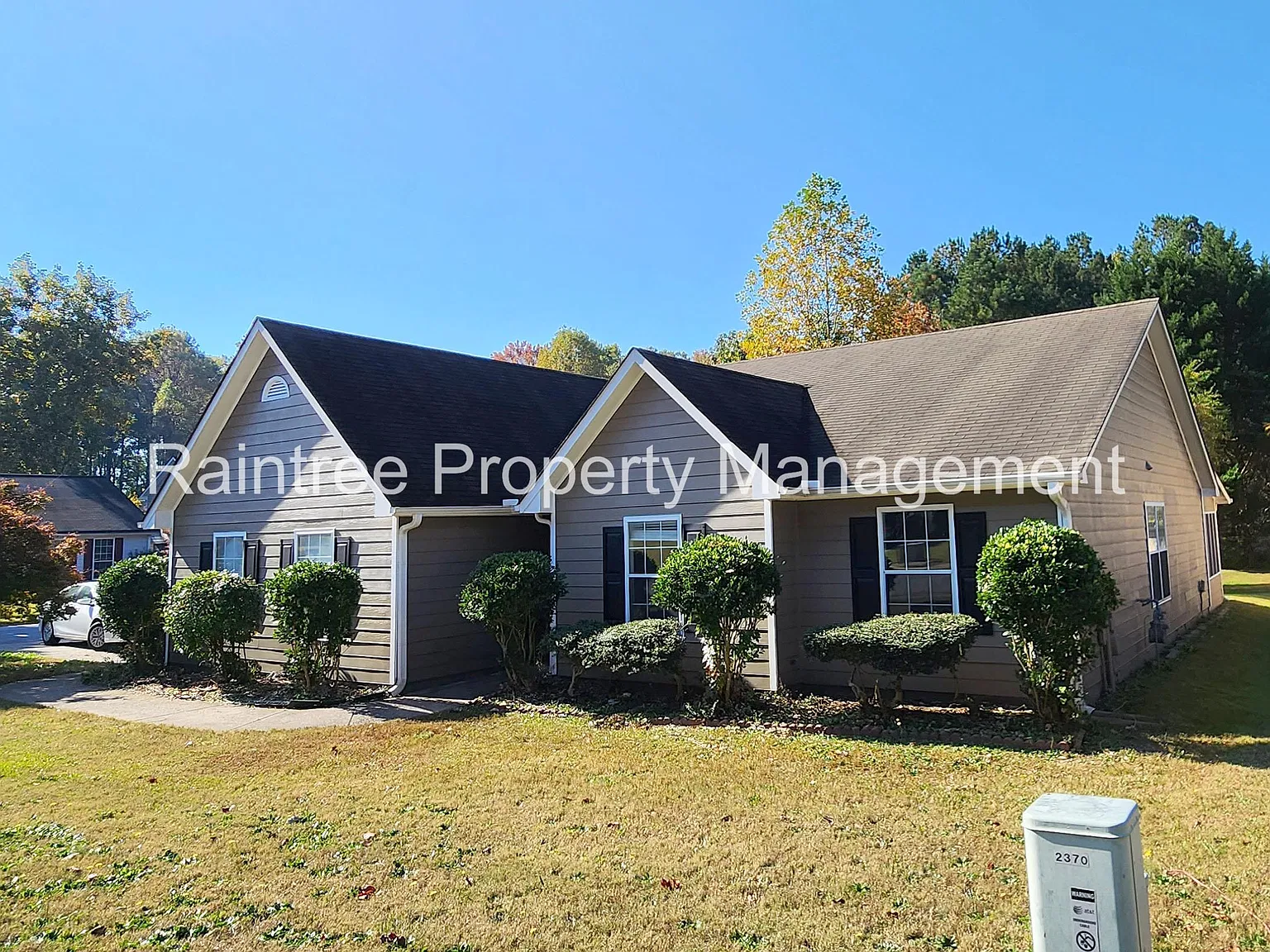 3 bed, 1563 sqft, $2,300 — Photo 2