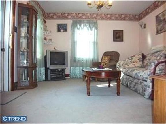 5th image of 1022 Delsea Dr