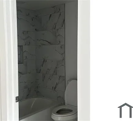 8106 Williams Ave #A — Photo 3