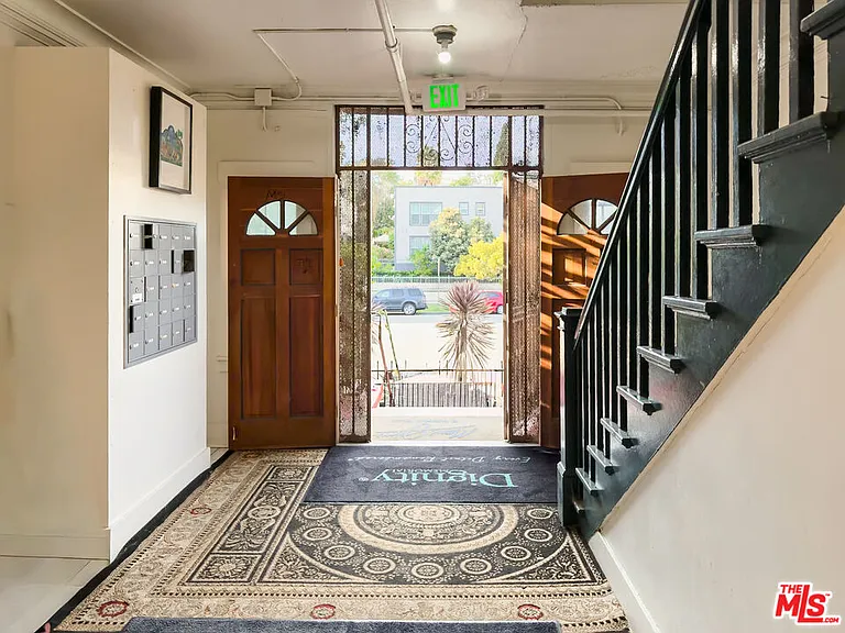 434 S Rampart Blvd #308 — Photo 8
