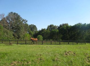 33 Arrowhead Dr, Picayune, MS 39466