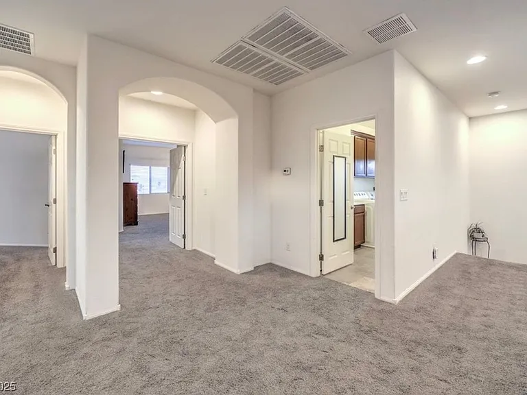 7810 Eastern Elk St — Photo 16