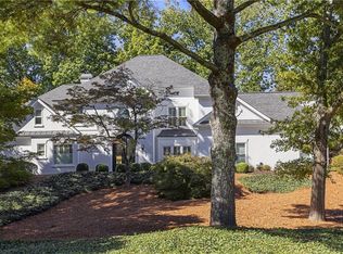 5800 De Claire Ct, Atlanta, GA 30328