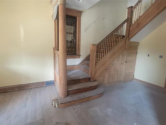 4th image of 4457 Enright Ave