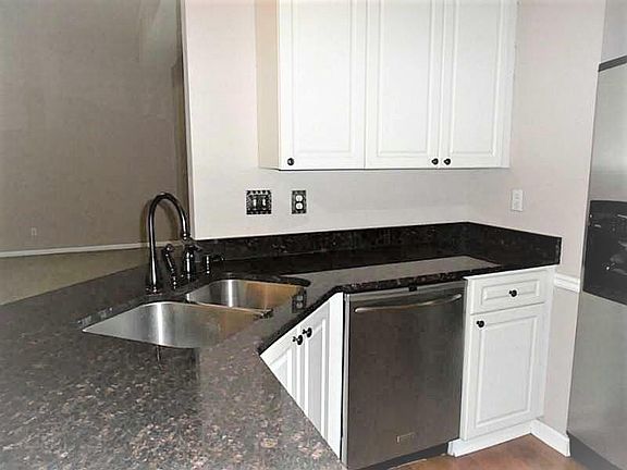 3rd image of 1839 Jenna Lyn Ct
