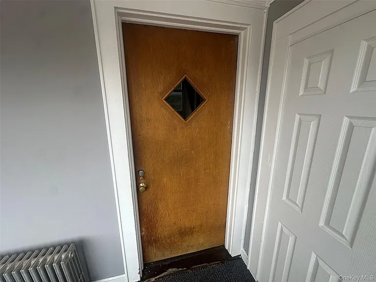 11 Post Ave #2 — Photo 1