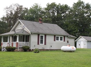 1287 Leatherwood Rd, Nimitz, WV 25978