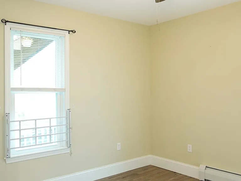 20 Kensington Ave #20 — Photo 7