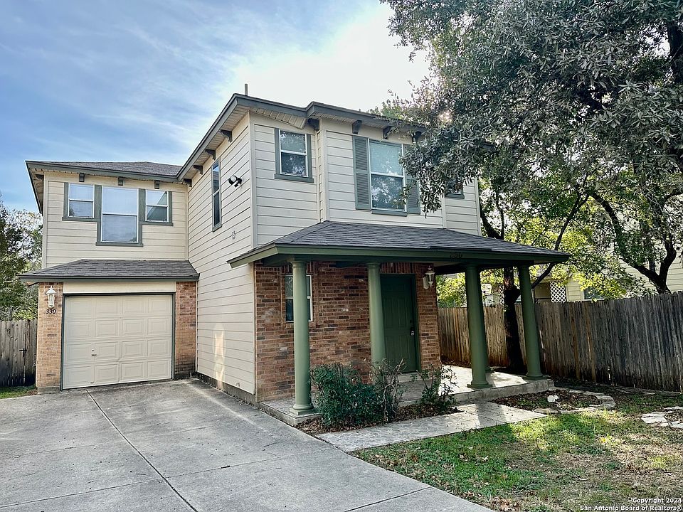 1st image of 330 AGENCY OAKS