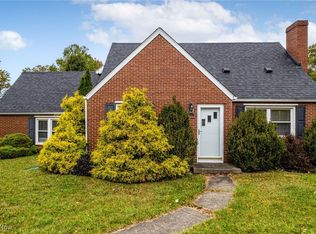 176 Akron Rd, Wadsworth, OH 44281