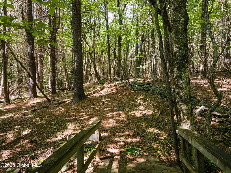 3rd image of 188 Bohlen Road