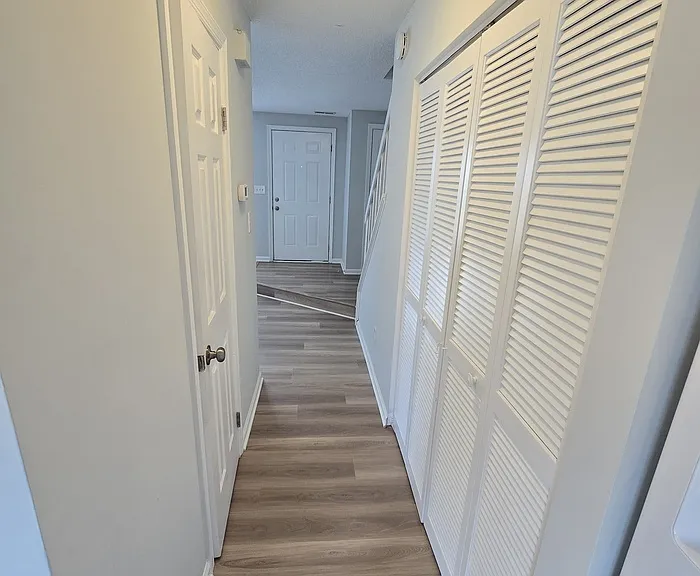 700 Wolftrap Ln — Photo 11