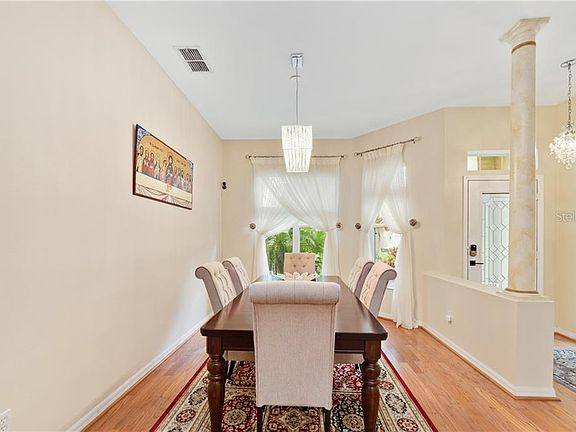 3rd image of 1041 Kersfield Cir