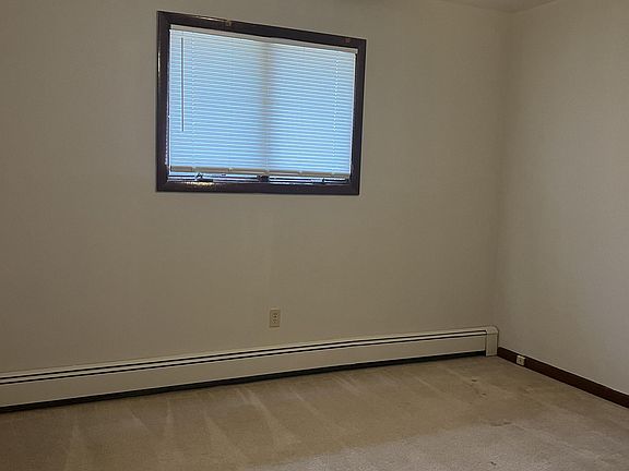5th image of 109 Town Crest Dr #2W