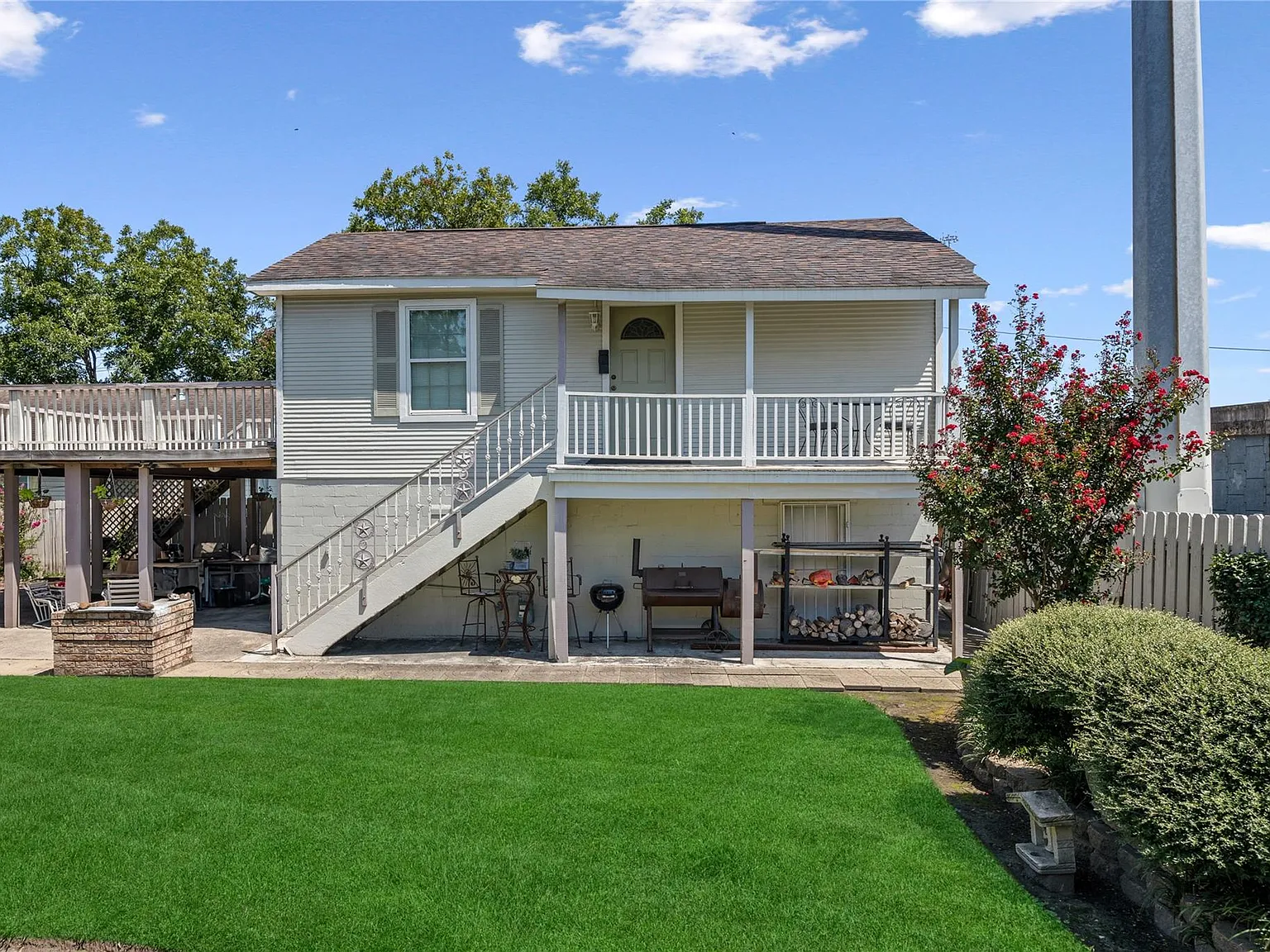 1 bed, 1.0 bath, 600 sqft, $1,100 — Photo 1