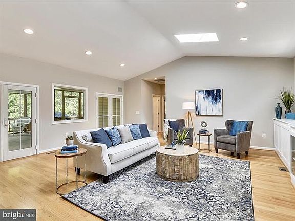 5th image of 3023 Cedarwood Ln