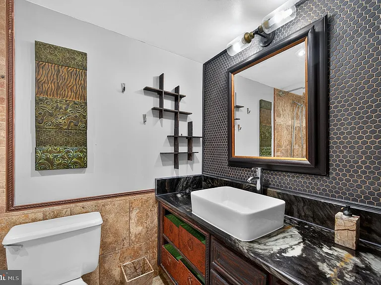 5300 Columbia Pike #701 — Photo 35