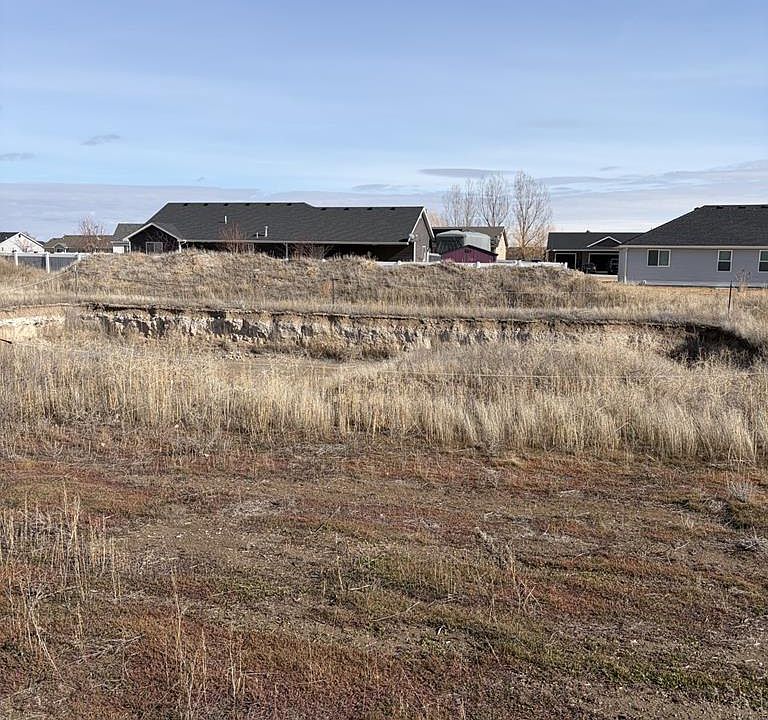 1st image of 86 N Hillside Dr