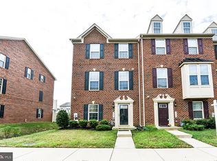 5551 Peanuts Ln, Waldorf, MD 20602