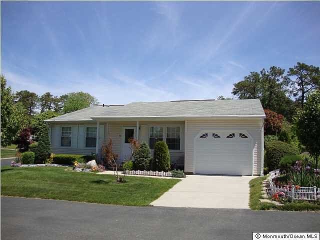 2nd image of 12 Longwood Drive