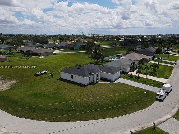 5th image of 1808 NW 12th Cpe