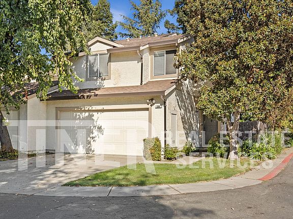 5th image of 239 Touchstone Pl
