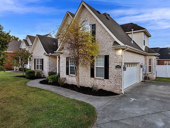 2nd image of 3009 Silver Springs Ct