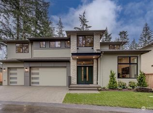 24527 SE 14th St, Sammamish, WA