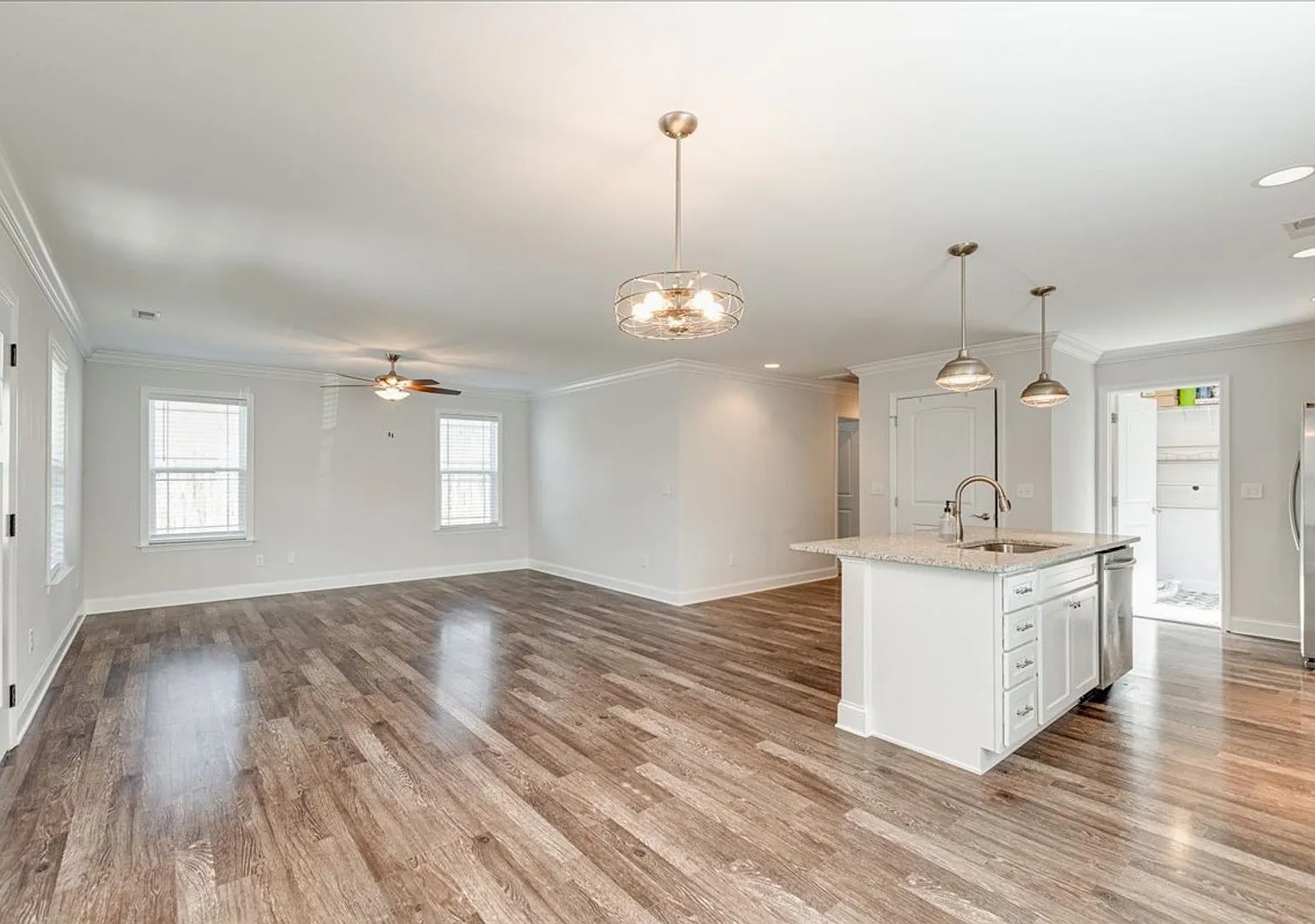 $500 Off First Month! Beautiful 3 Bedroom Home on a Corner Lot with Modern Upgrades! — Photo 3