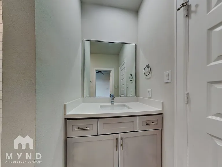 353 Eado Park Cir — Photo 12