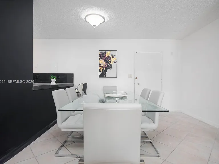 5555 Collins Ave #14U — Photo 13