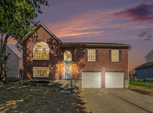 5556 Strike The Gold Dr, Burlington, KY 41005