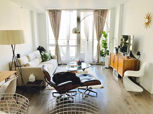 Rented by Compass | media 2