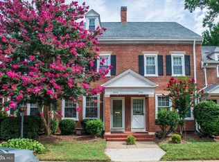 3552 S Stafford St, Arlington, VA 22206