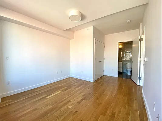 Rented by FirstService Realty (legacy) | media 20