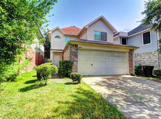 8249 Fuqua Gardens Dr, Houston, TX 77075