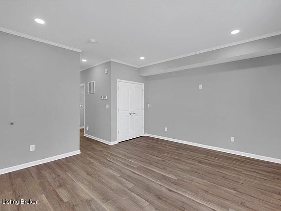 5th image of 417 Doctor W Hodge St #1